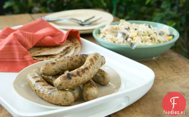 Salchichas De Pollo Con Ensalada