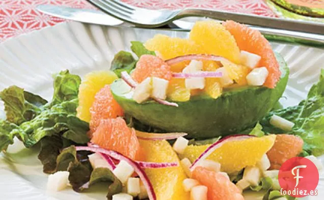 Ensalada de Cítricos en Tazas de Aguacate