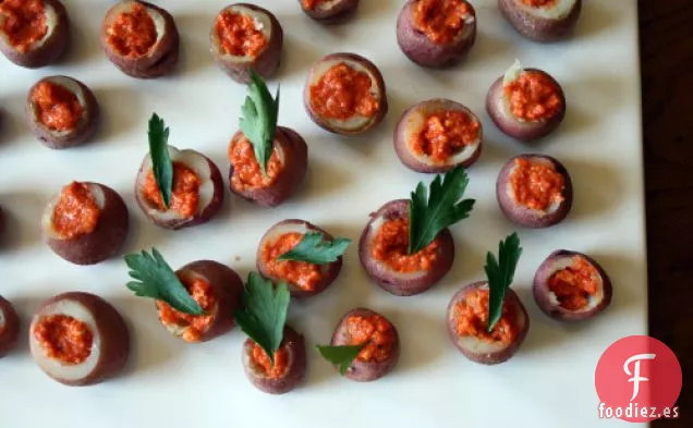 Patatas Rellenas de Romesco