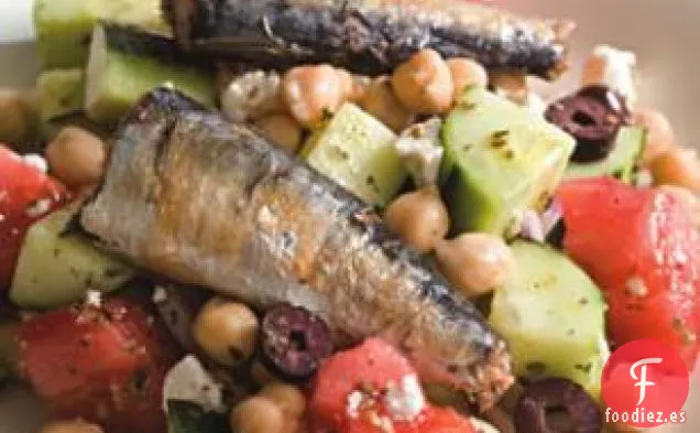 Ensalada Griega con Sardinas para Dos