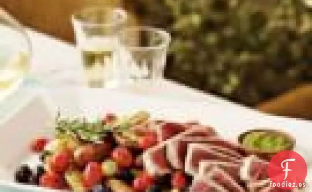 Patatas Asadas Con Tomates Y Aceitunas