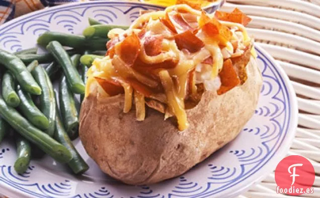 Patatas con Queso y Carne