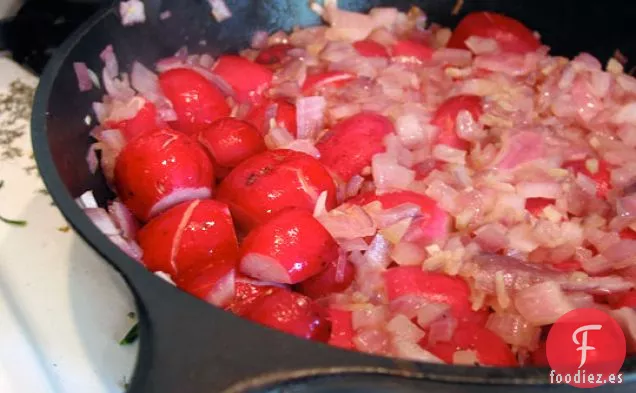 Rábanos Cocidos (de nuevo), Esta Vez Con Vinagre De Arroz Y Menta