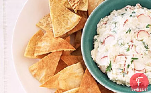 Patatas Fritas De Pita Con Crema de rábano Feta