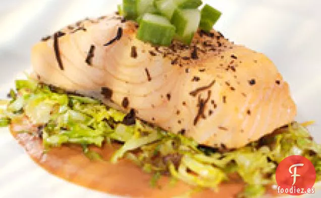 Salmón escalfado al Té