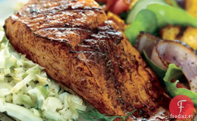 Salmón A La Parrilla frotado Con Hinojo Y Eneldo