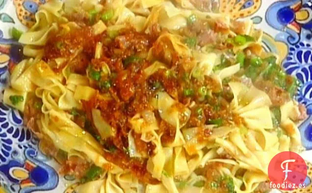 Strichettoni con Cipolle Ed Erbe (Pajaritas con Cebolla y Hierbas)