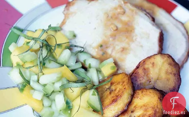 Cerdo Asado con Glaseado de Mango Pegajoso