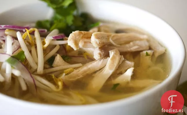 Pho Ga-Receta de Sopa de Fideos de Pollo Vietnamita