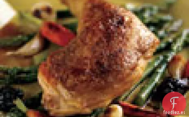 Pollo en Riesling con Ciruelas Pasas y Repollo