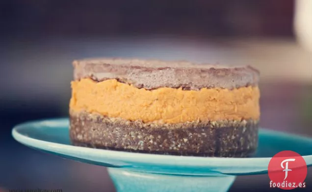 Pastel de triple capa (crudo, sin gluten, Vegano, sin soja, Bajo en azúcar)