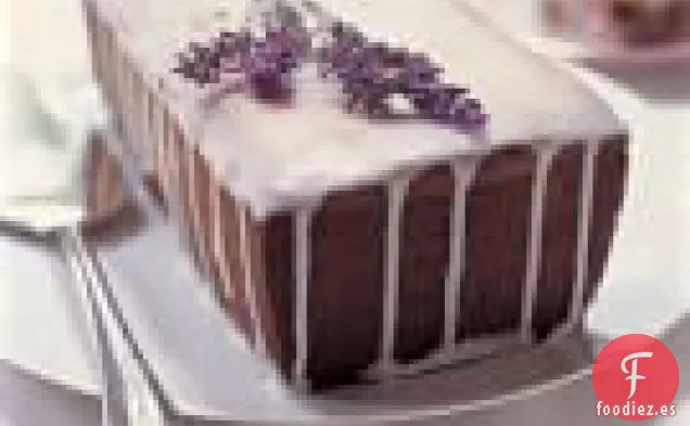 Pastel de limón y lavanda
