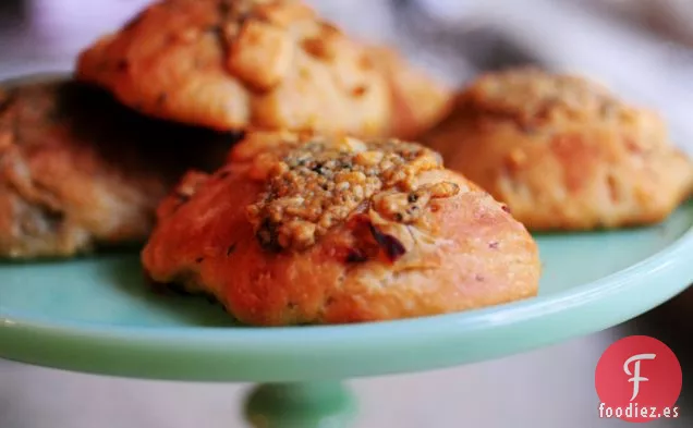 Pan de Romero y Cebolla con cobertura de Queso Azul