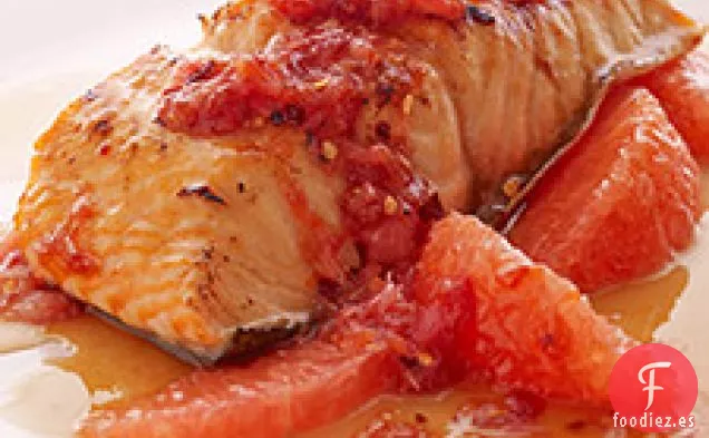 Salmón Glaseado Con Condimento De Pomelo Picante