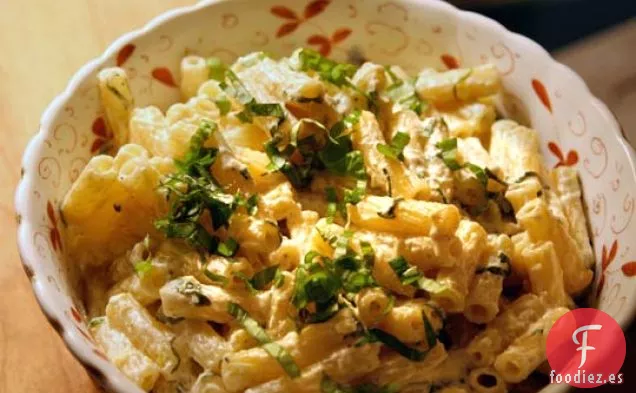 Pasta De Ricotta A Limón Con Albahaca