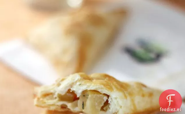 Empanadas De Manzana De Romero Con Miel