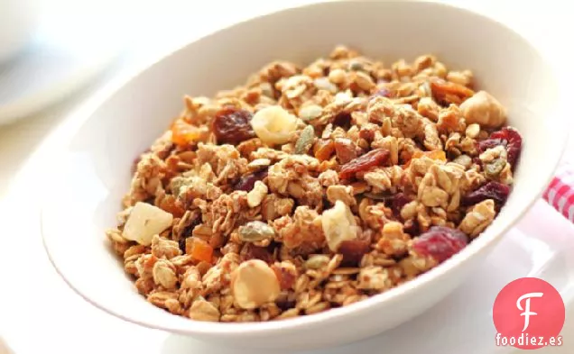 Tazas de Bocadillos Crujientes de Granola con Nueces de Uva