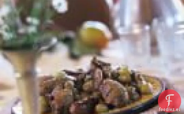 Codorniz Con Uvas Y Salchichas