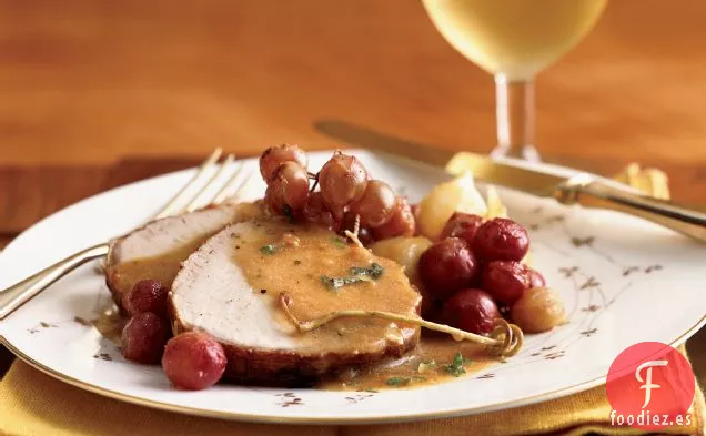 Cerdo Estofado con Cebollas Perladas y Uvas