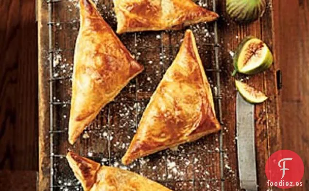 Empanadas de Higos y Uvas Frescas