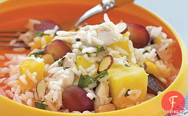 Ensalada de Pollo, Arroz y Frutas Tropicales