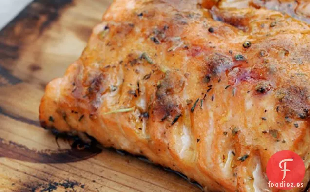 Salmón a La Plancha de Cedro a la Parrilla