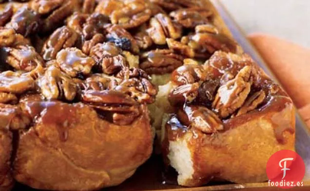 Bollos de Manzana y Nuez para el Desayuno