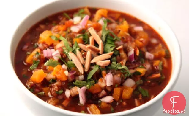 Condimento De Albaricoque Chipotle Con Almendras Tostadas