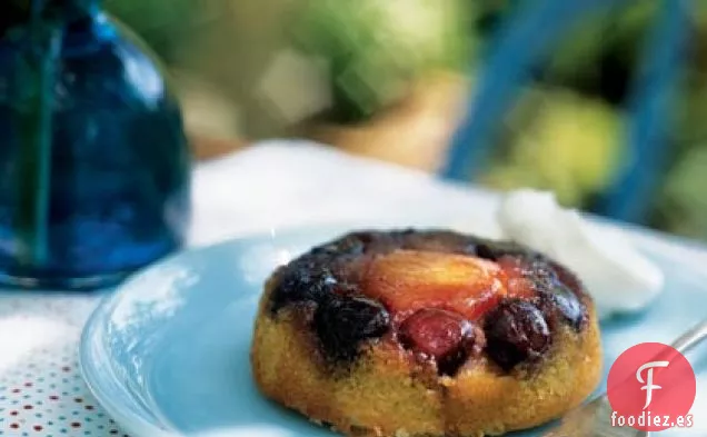 Mini Pasteles Invertidos de Albaricoque y Cereza