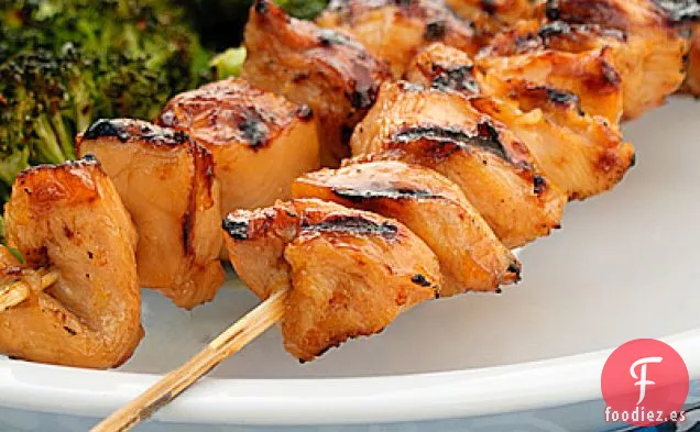 Brochetas de Pollo con Albaricoque y Piña