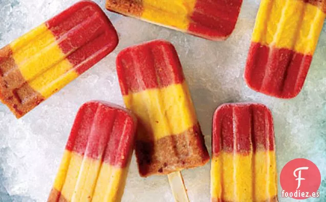 Paletas de Frutas en Capas