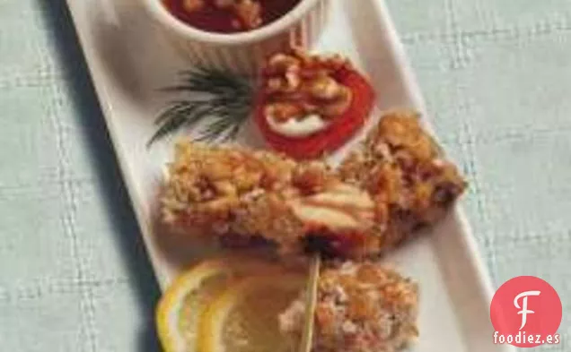 Bocados De Salmón Con Costra De Nuez Con Salsa De Albaricoque Y Jengibre