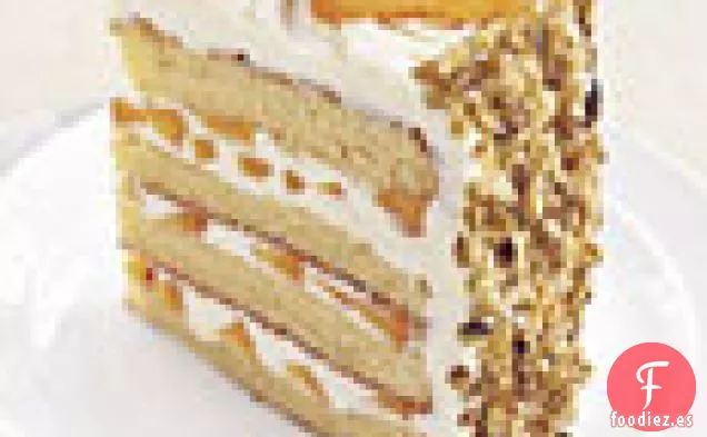 Pastel de Capas de Chocolate Blanco con Relleno de Albaricoque y Crema de Mantequilla de Chocolate Blanco