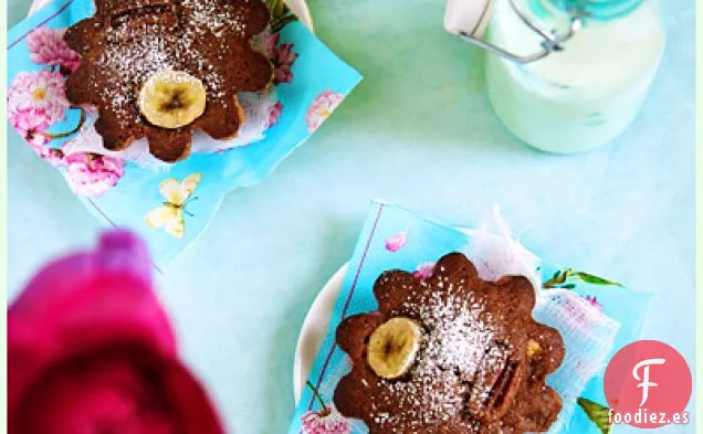 Pasteles De Té De Chocolate, Avellana, Plátano Y Aceite De Oliva