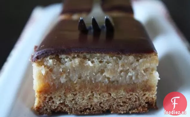 Pastel de Mantequilla Pegajosa de Elvis