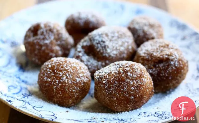 Buñuelos de Plátano Picantes
