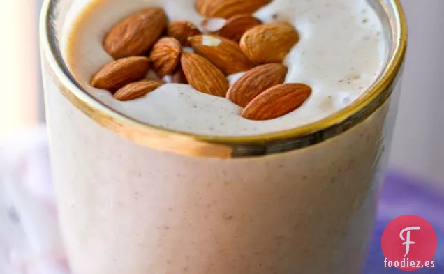 Batido de Plátano con Mantequilla de Almendras Simplificado
