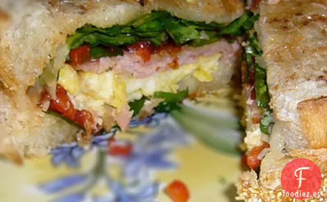 Tostada Francesa De Brioche De Naranja Con Plátanos Y Coco