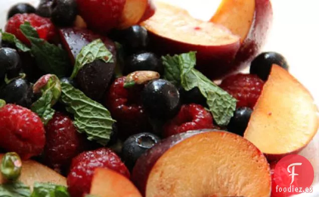 Ensalada de Frutas Rojas y Negras