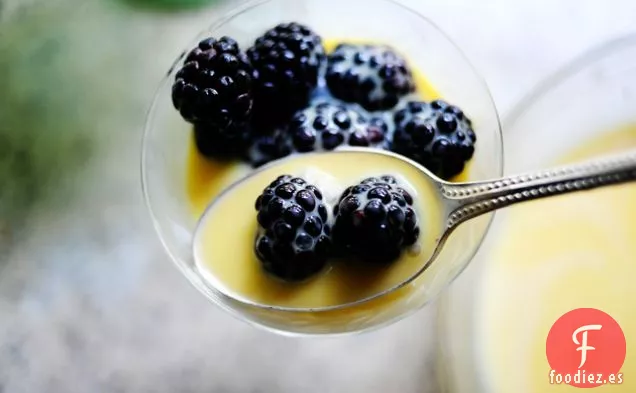 Moras con Crema Dulce