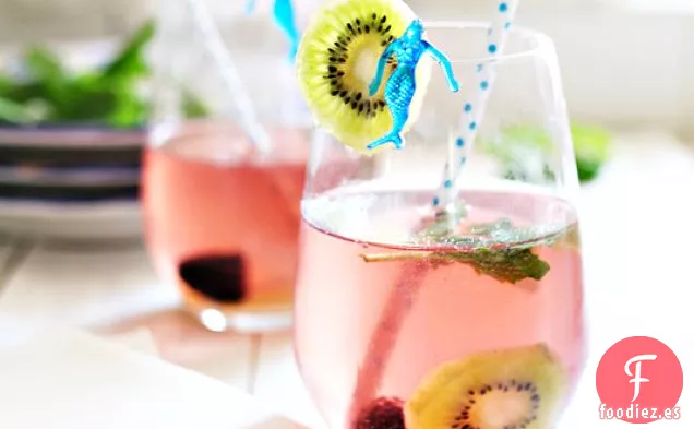 Kiwi Blackberry Sangría