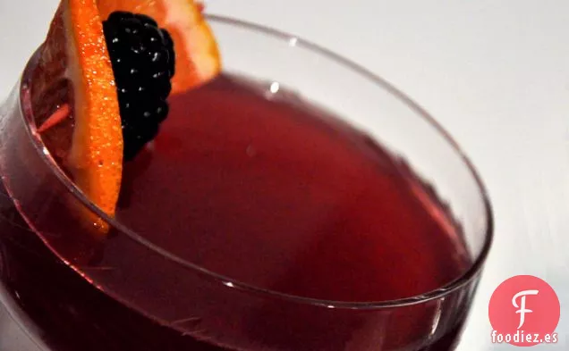 Receta de Martini de Salvia y Mora