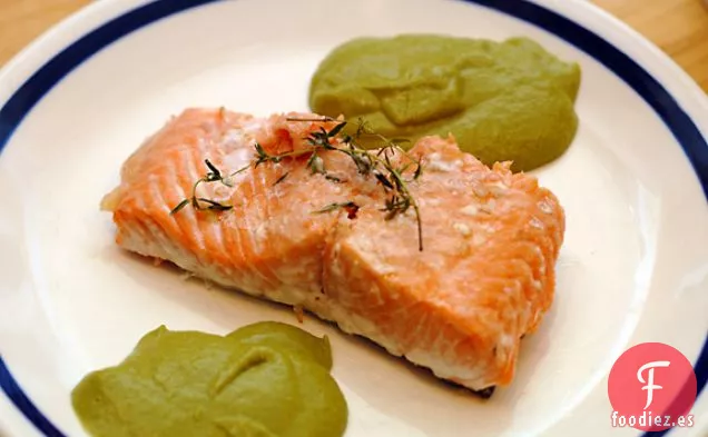 Salmón de Tomillo con Coulis de Puerro