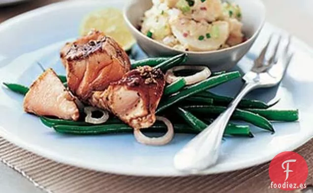 Salmón curado Con Soya y Balsámico Con Judías Verdes