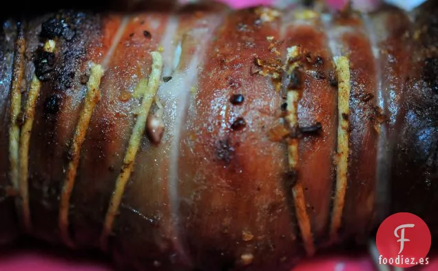 Panceta De Cordero Rellena Crujiente Con Salsa De Naranja Sanguina
