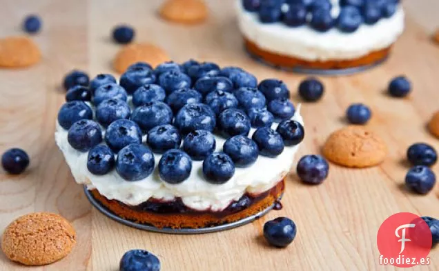 Tarta de Queso de Mascarpone de Arándanos con Corteza de Amaretti