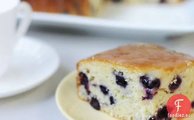 Pastel De Yogur Con Arándanos Y Limón