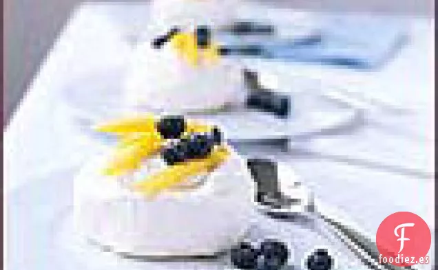 Pavlovas de Mango y Arándanos