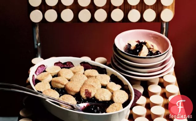 Pastel de Arándanos con Galletas de Miel