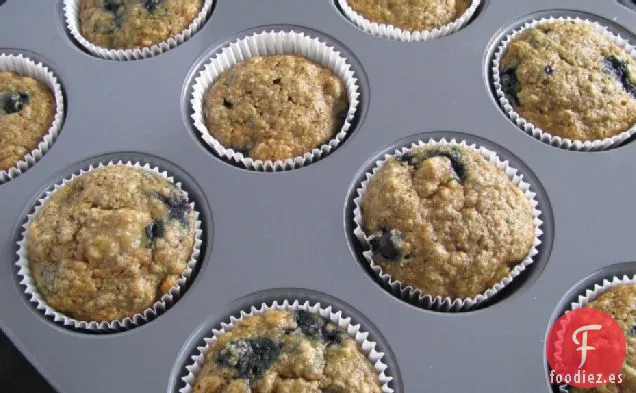 Muffins de Pan de Plátano y Arándanos Integrales de Trigo